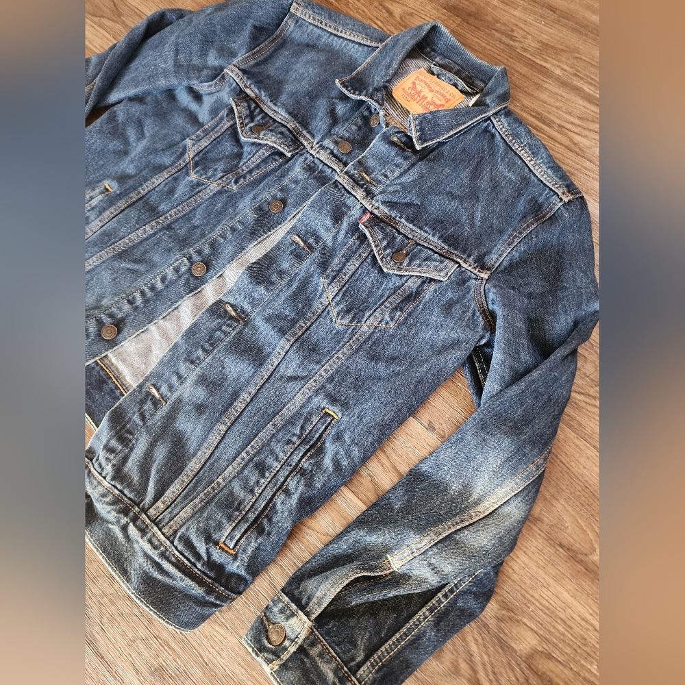 Levi Strauss Blue Denim Jacket Large 72334 Vintage Y2K Trucker Style